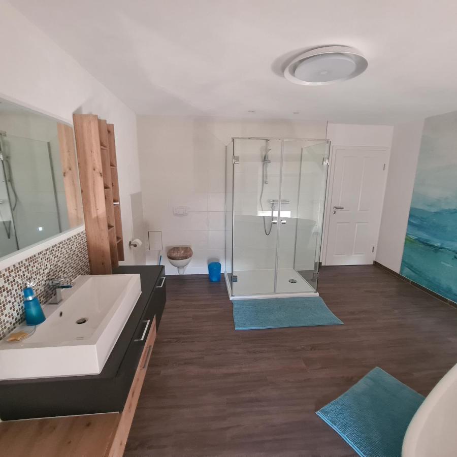 Gaestezimmer Treuen - Bed & Breakfast Luaran gambar