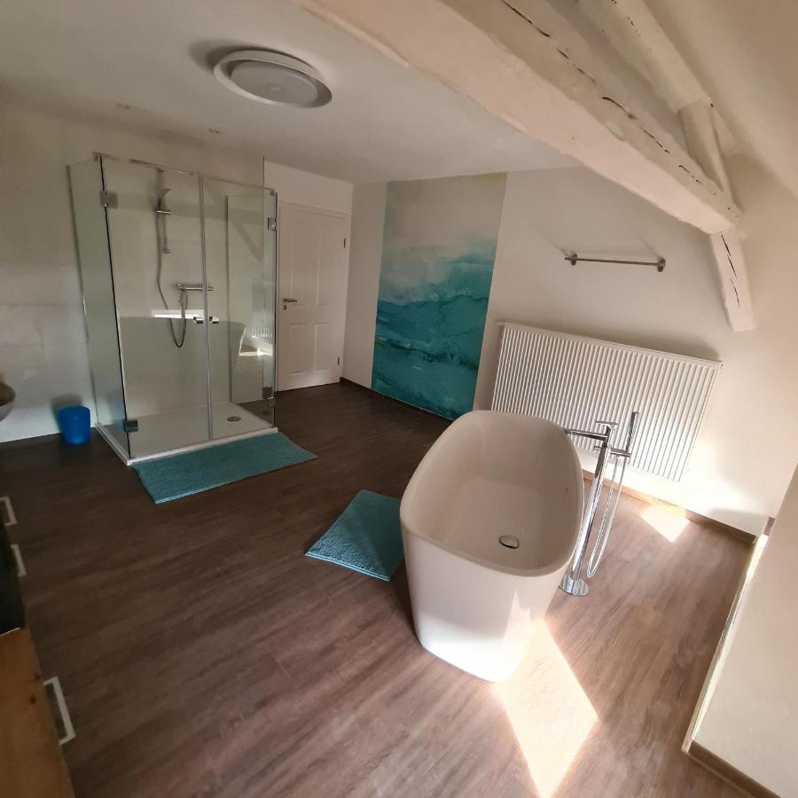 Gaestezimmer Treuen - Bed & Breakfast Luaran gambar