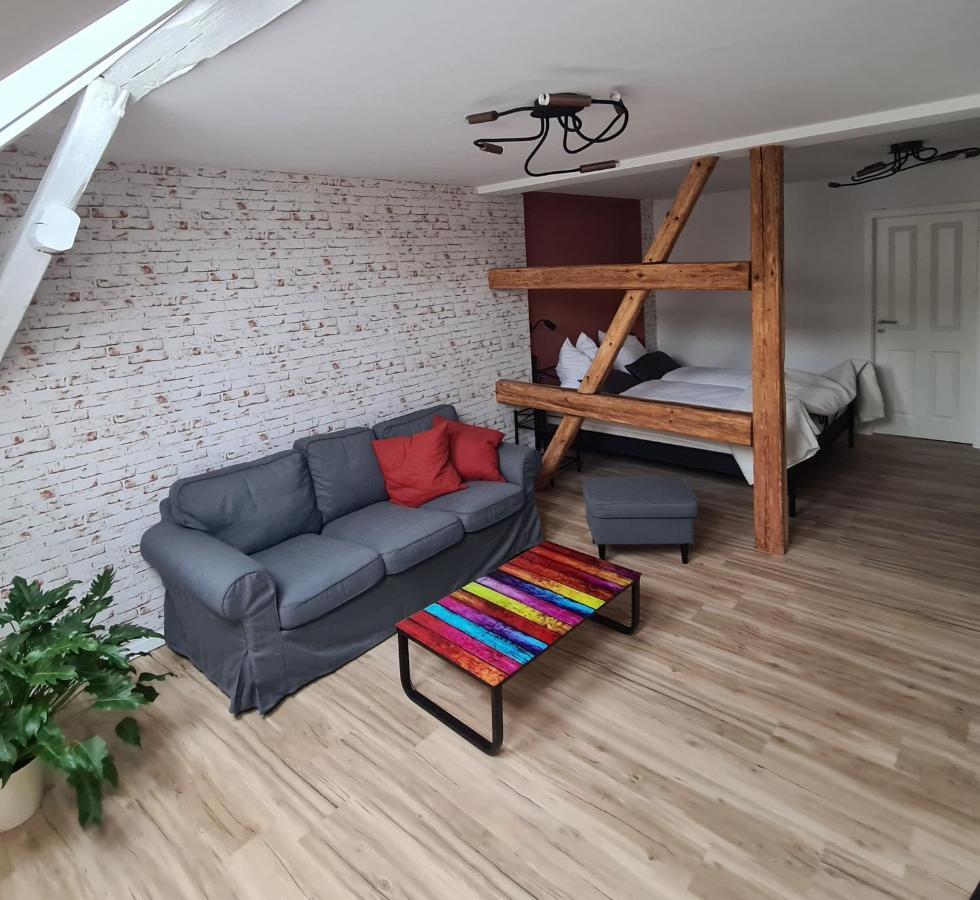 Gaestezimmer Treuen - Bed & Breakfast Luaran gambar