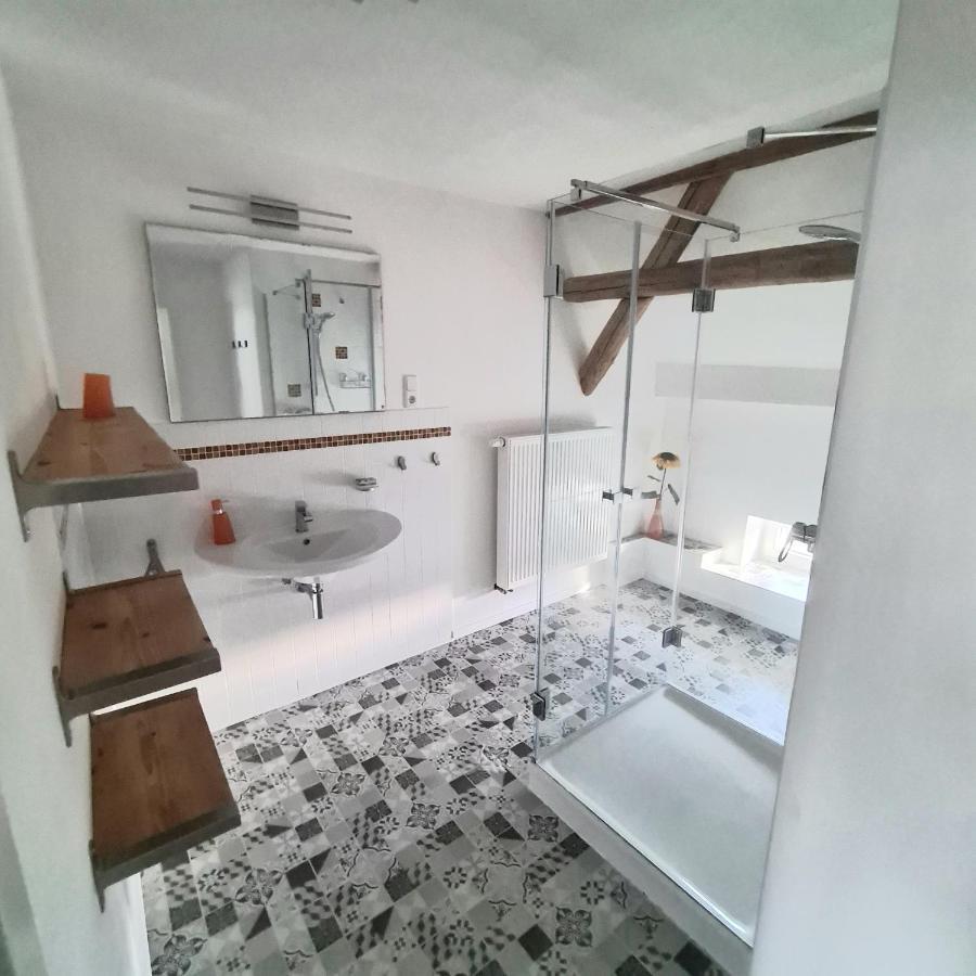 Gaestezimmer Treuen - Bed & Breakfast Luaran gambar